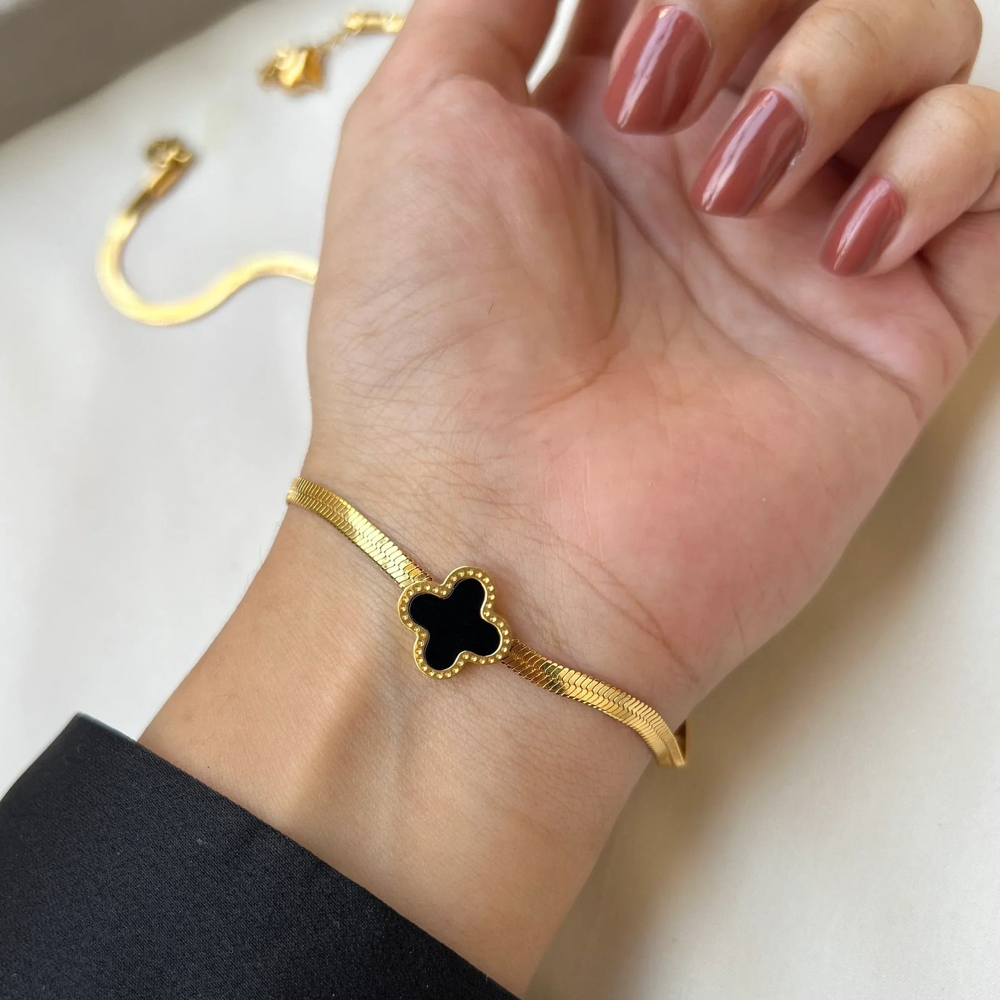 Van Cleef Gold Bracelet – Elegant & Timeless Jewelry for Women